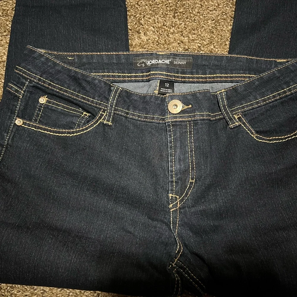 NWOT 2 Pairs Skinny Jeans Size 12 - Picture 3 of 6